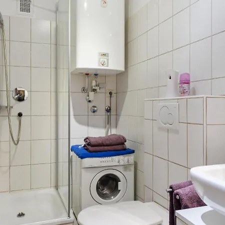 Simplistic In Near Mirabell Palace Apartmán Solnohrad