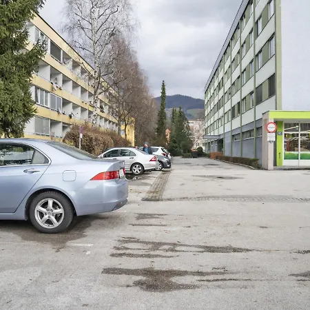 Simplistic In Near Mirabell Palace * Solnohrad