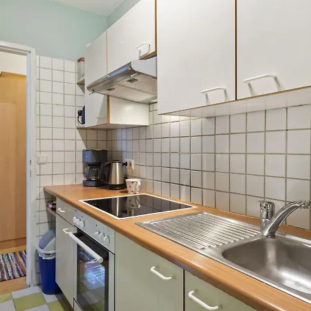 Апартаменты Simplistic In Near Mirabell Palace
